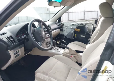 2009 Subaru Outback 2.5I z USA, uszkodzony, nr VIN 4S4BP61C797345588